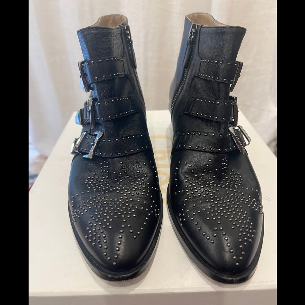 Chloe size 37 Napa leather black booties